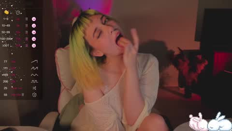 MylaFlores online show from 12/20/24, 04:31