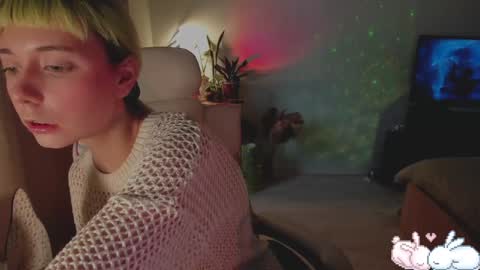 MylaFlores online show from 12/28/24, 07:33