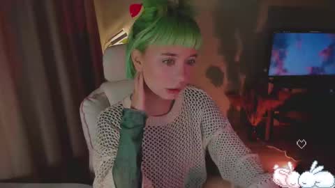 MylaFlores online show from 03/01/25, 01:32