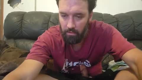 Snapshot of myleshodges chatting on 02/13/25, 08:13 myleshodges online show from 02/13/25, 08:13