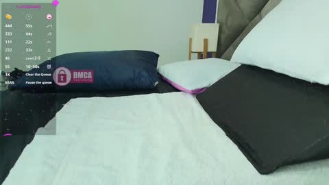 camila online show from 10/17/25, 01:25