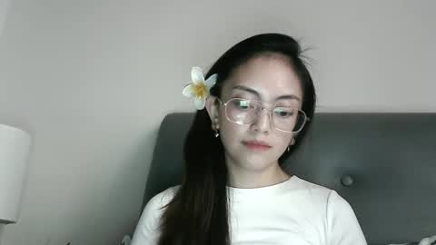 Lucie  online show from 12/29/24, 07:50