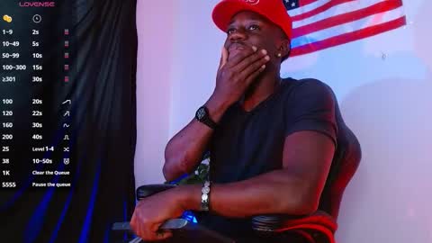 Mylo Wallace  online show from 10/15/25, 07:36