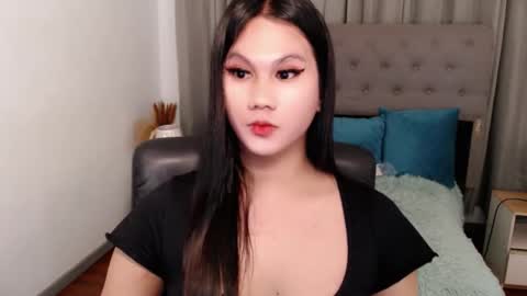 Lovely Luisa online show from 12/20/25, 03:24