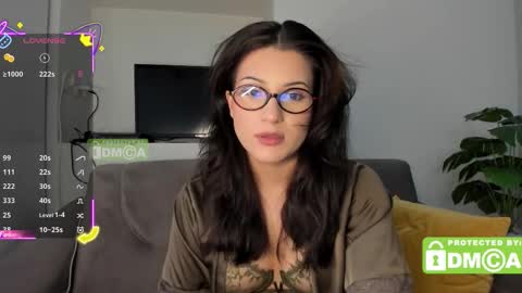 hey its Mel online show from 10/07/25, 08:00