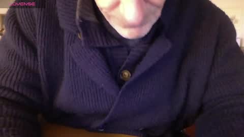 Bi sexy guy lovense hush is on private is open or password show tip if you like. online show from 02/09/25, 08:33