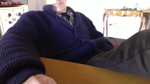 Bi sexy guy lovense hush is on private is open or password show tip if you like. online show from 03/03/25, 07:21