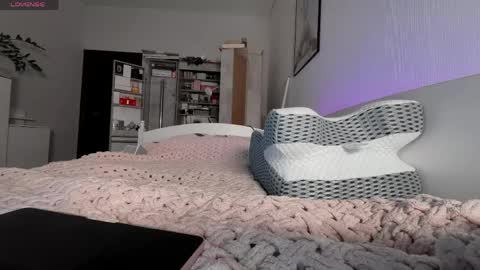 Phoenix online show from 03/21/26, 08:19