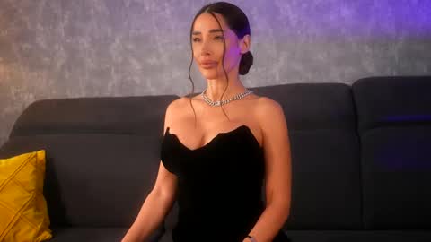 Miryam online show from 03/11/26, 07:36