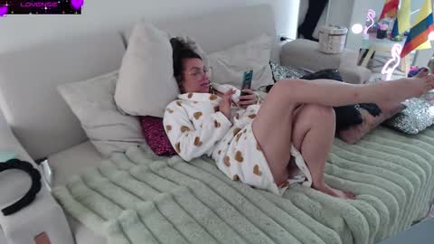 Myrna Sessions online show from 01/31/26, 07:11