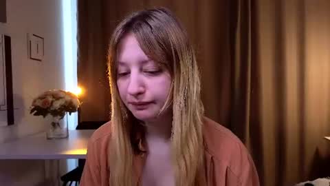 mysmila online show from 06/12/26, 07:07