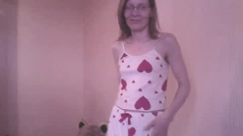 mysterious_blondy online show from 05/03/26, 05:24