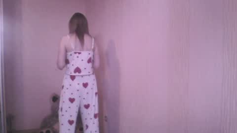 Snapshot of mysterious_blondy chatting on 07/28/26, 06:42 mysterious_blondy online show from 07/28/26, 06:42