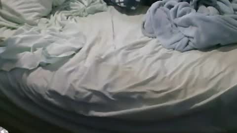 Snapshot of mysteriouswoman18 chatting on 10/22/25, 09:47 mysteriouswoman18 online show from 10/22/25, 09:47