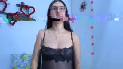 Mystery couple online show from 04/17/26, 07:28