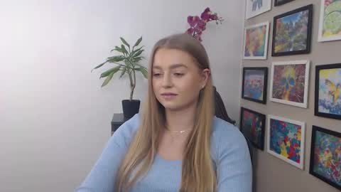 Erica online show from 01/17/25, 02:07