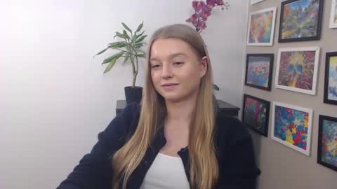 Erica online show from 01/29/25, 12:56