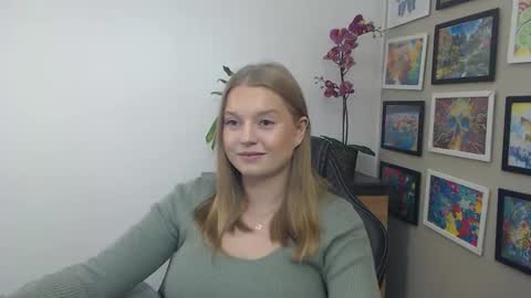 Erica online show from 03/04/26, 11:16