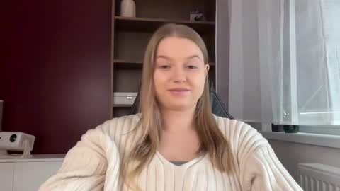 Erica online show from 05/19/26, 10:10