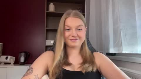 Erica online show from 05/21/26, 10:33