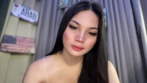 UR GIRL NEXTDOOR online show from 03/10/26, 03:11