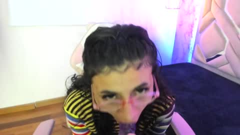 mystical_meteor online show from 04/21/26, 06:55