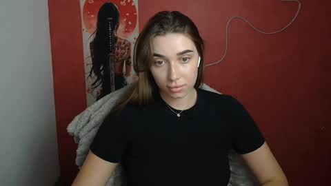 Snapshot of mysticamelia chatting on 07/10/26, 05:45 Amelia online show from 07/10/26, 05:45