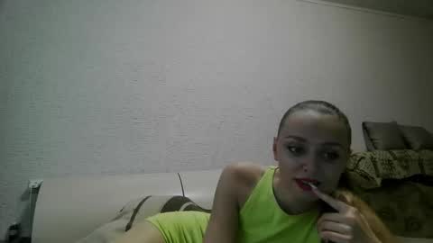 Anika online show from 10/10/25, 01:43