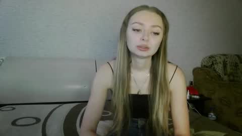 Anika online show from 11/28/25, 10:18