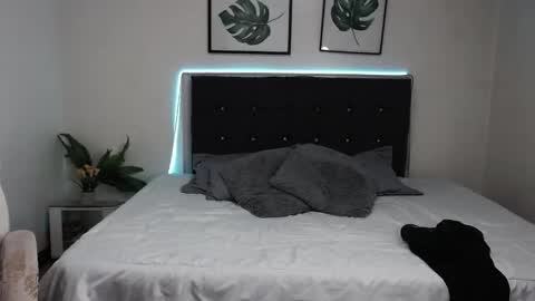 Mystic  online show from 02/07/25, 01:47