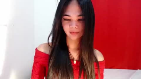 Snapshot of mysticofcum22 chatting on 10/30/25, 07:32 Krestine online show from 10/30/25, 07:32