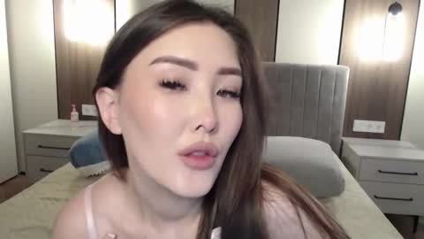 mysticsirenn online show from 03/17/26, 07:23