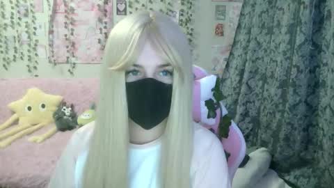 mysticyumiko online show from 02/04/26, 05:52