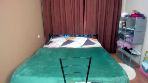 mystique_doll online show from 12/19/25, 08:16