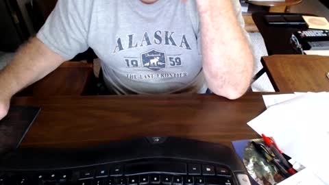 Snapshot of mytimeyourtimeourtime chatting on 09/10/25, 03:01 ItsTime online show from 09/10/25, 03:01