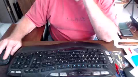 Snapshot of mytimeyourtimeourtime chatting on 09/15/25, 02:28 ItsTime online show from 09/15/25, 02:28