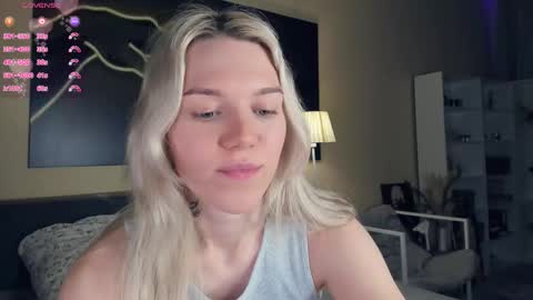 Olivia or just olive online show from 12/13/25, 07:42