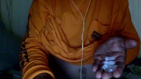 str8 dom alphaAsian Daddy type. sorry not bi or  curious but i dont judgediscrimenate. online show from 01/31/25, 12:18