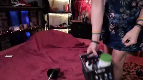 Jade Nyxxx online show from 11/16/25, 07:03