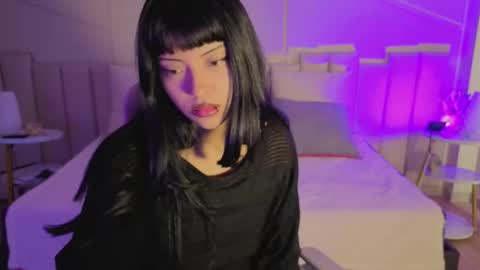 Lela  online show from 03/04/26, 11:27