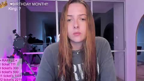 Snapshot of n1rvanamoon chatting on 03/24/26, 01:43 n1rvanamoon online show from 03/24/26, 01:43