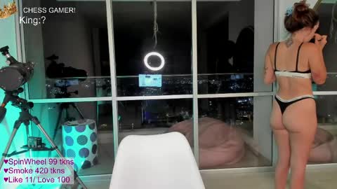 Snapshot of n1rvanamoon chatting on 04/06/26, 01:36 n1rvanamoon online show from 04/06/26, 01:36