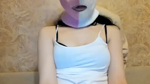 Snapshot of n33n33 chatting on 02/20/26, 04:09 n33n33 online show from 02/20/26, 04:09