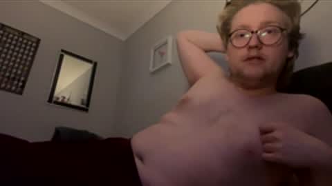 n_ryan98 online show from 03/22/26, 09:07