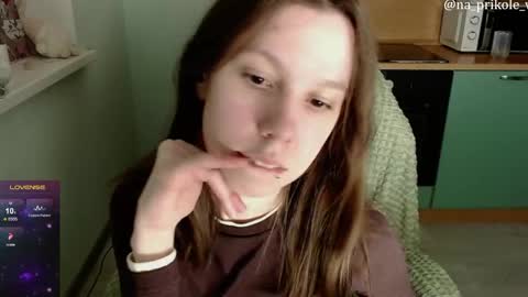 Vanessa and Julia  online show from 04/29/26, 05:30