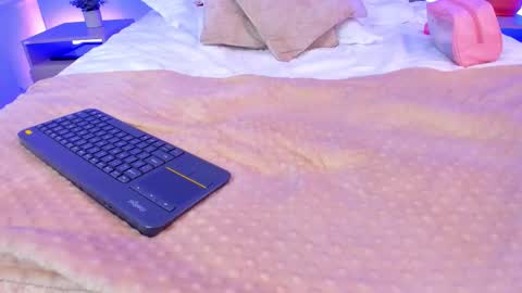 AMY online show from 10/30/25, 08:42