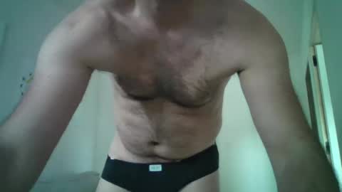 Snapshot of naaktlopertjebe chatting on 05/05/26, 12:24 naaktlopertjebe online show from 05/05/26, 12:24