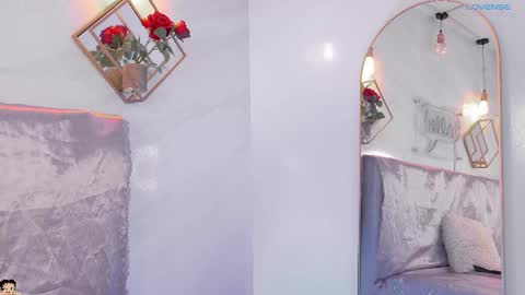 naamah_b online show from 03/05/26, 02:24