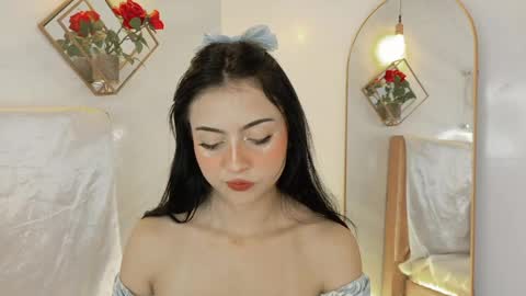 naamah_b online show from 05/29/26, 02:59
