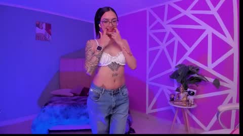 anny online show from 02/01/26, 12:42